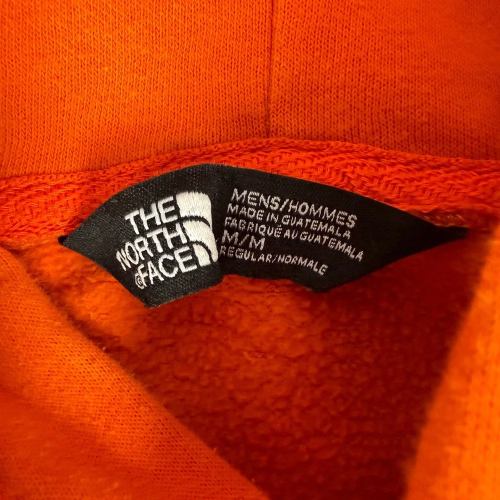 The North Face Hoodie Medium Run Dogwood 15K/25K Orange Graphic A352F